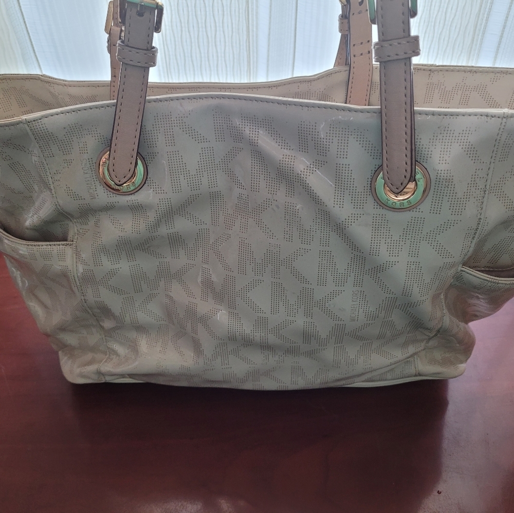 COPY - Michael Kors Tote